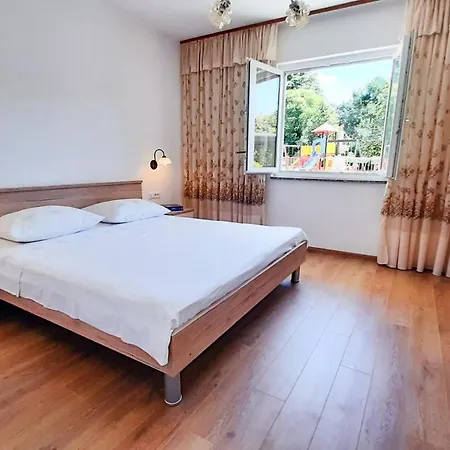 Apartment Nina Rovinj
