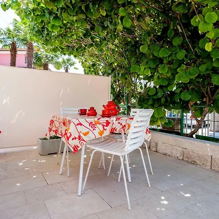 1054 Gasthuis Rovinj