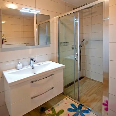 1054 Gasthuis 3*
